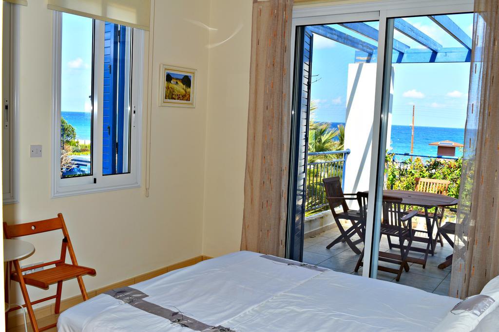 Latchi Front - Private Heated Pool - Amazing Uninterrupted Sea Views Villa