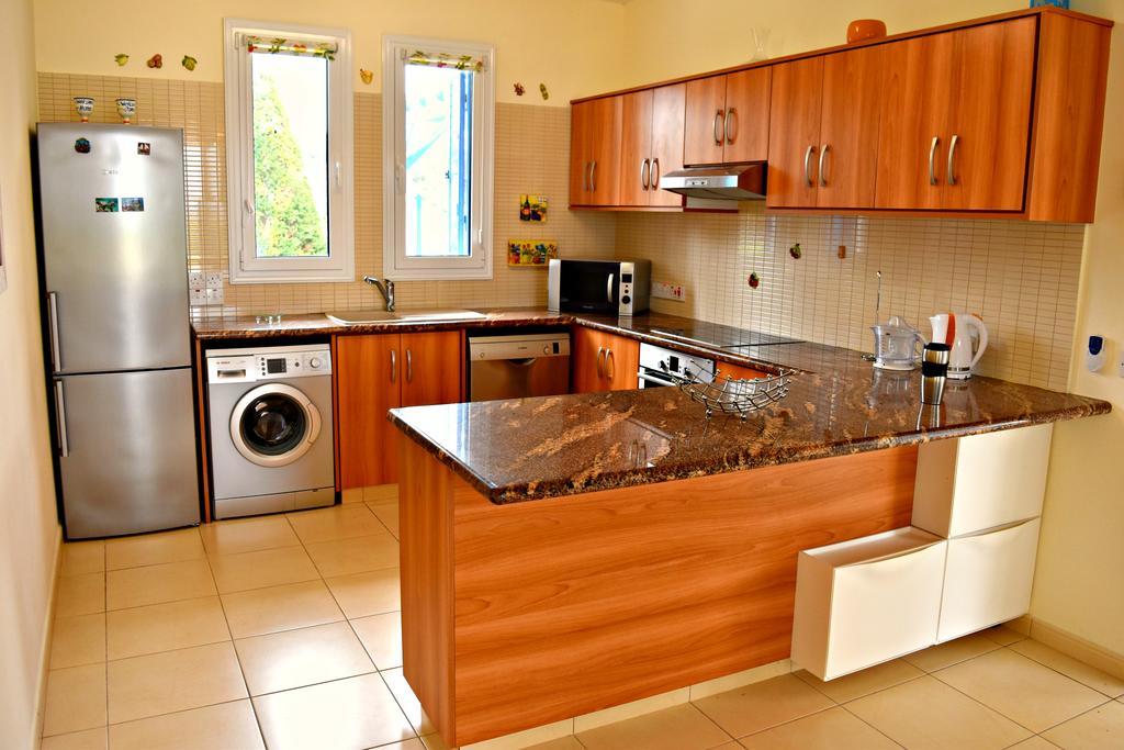 Latchi Front - Private Heated Pool - Amazing Uninterrupted Sea Views Villa Polis