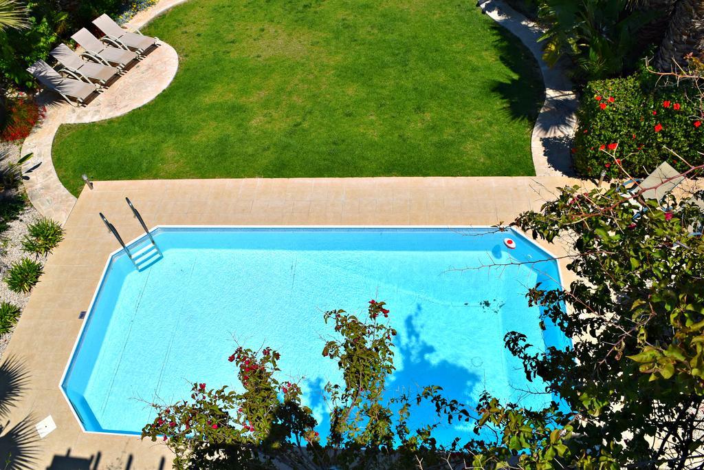 Вілла Latchi Front - Private Heated Pool - Amazing Uninterrupted Sea Views Polis